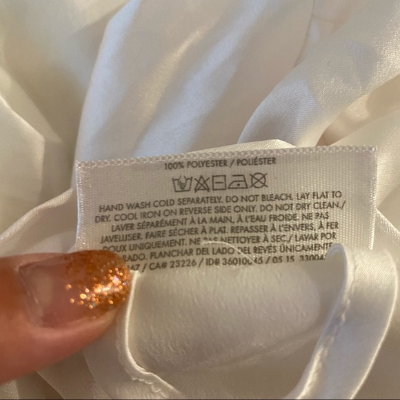 "I Do" by Victoria's Secret white Bride robe with rhinestones. One Size - Picture 10 of 12